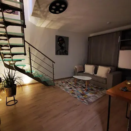 Magnifique Duplex Vue * Ментона